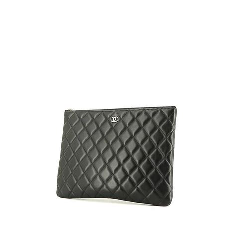 pochette chanel prix|chanel clutch with hand strap.